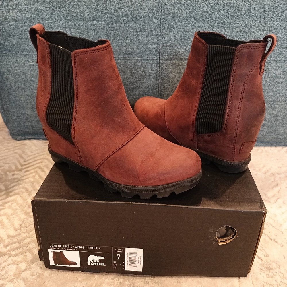 Sorel Joan of Artic Wedge II Chelsea Boot Cattail